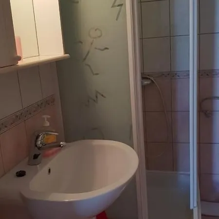 In With Terrace, Air Conditioning, Wifi, Washing Machine 3416-6 Gasthof *