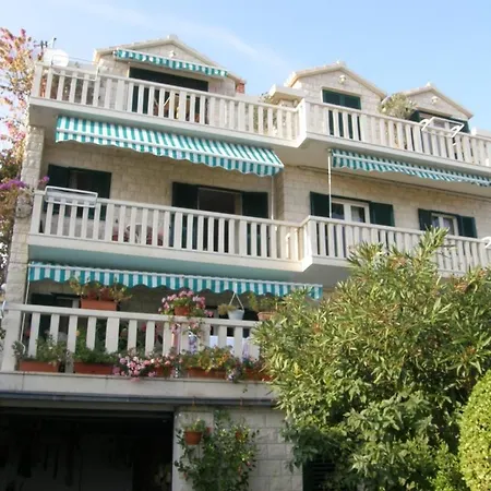 In With Terrace, Air Conditioning, Wifi, Washing Machine 3416-6 Gasthof Bol